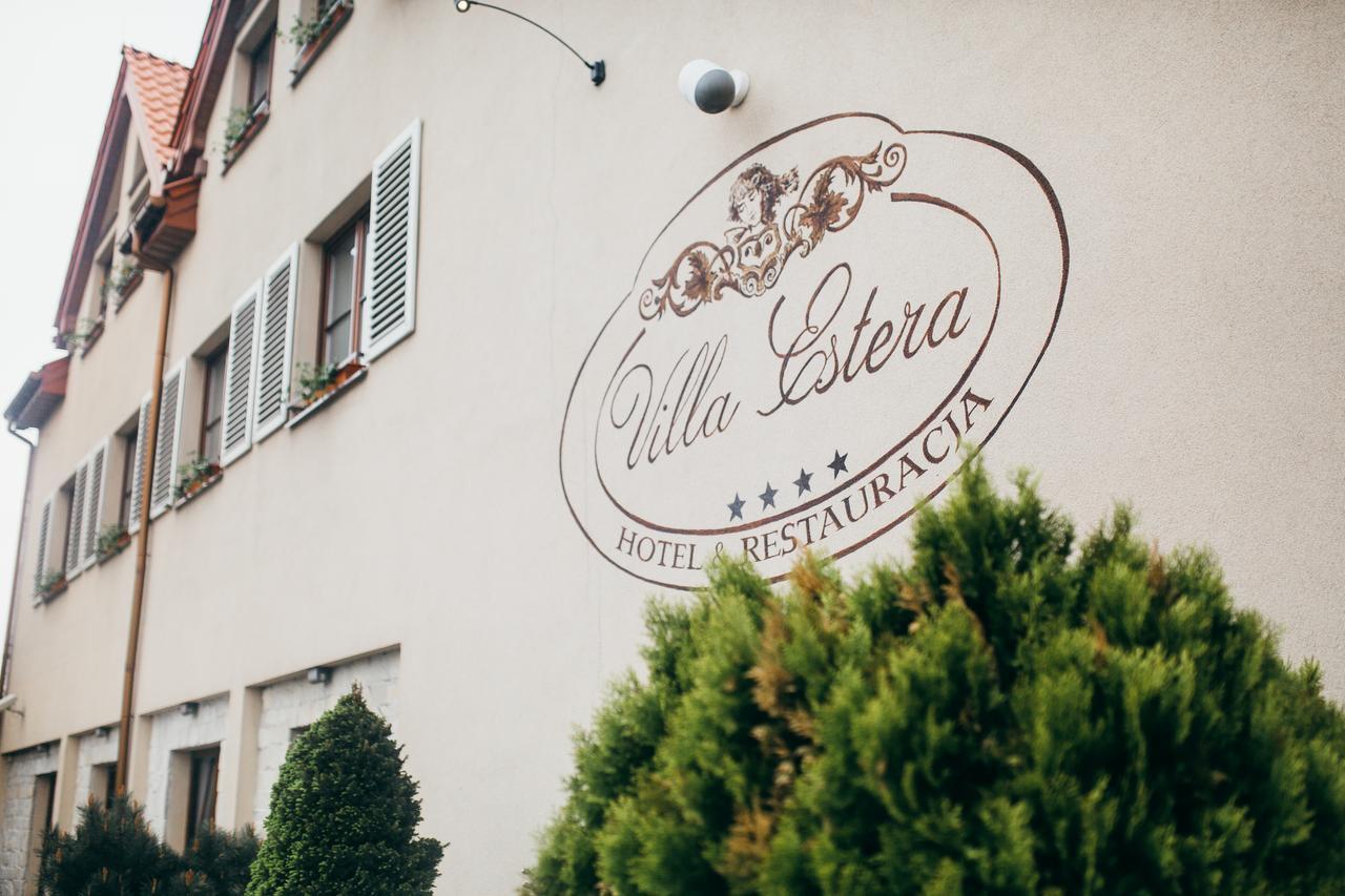 Villa Estera - Hotel & Restauracja Michałowice エクステリア 写真